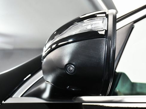 Used 2024 Mercedes-Benz GLE 350 4MATIC image 83