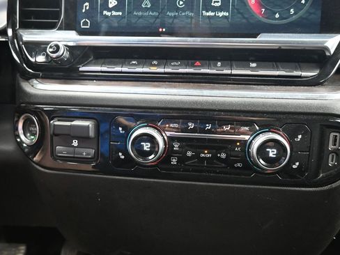 Used 2025 GMC Sierra 1500 SLT image 14