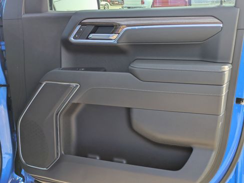 Certified 2025 Chevrolet Silverado 1500 LT image 29