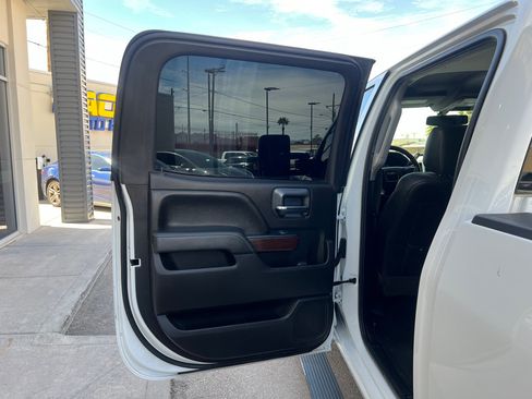 Used 2019 GMC Sierra 2500 SLT w/ Duramax Plus Package image 25