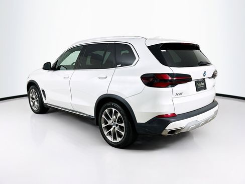 Used 2024 BMW X5 sDrive40i w/ Premium Package image 5