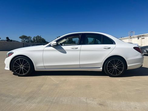 Used 2019 Mercedes-Benz C 300 Sedan image 2
