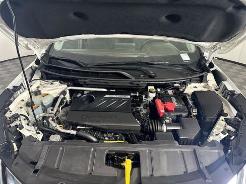 Used 2023 Nissan Rogue S image 34