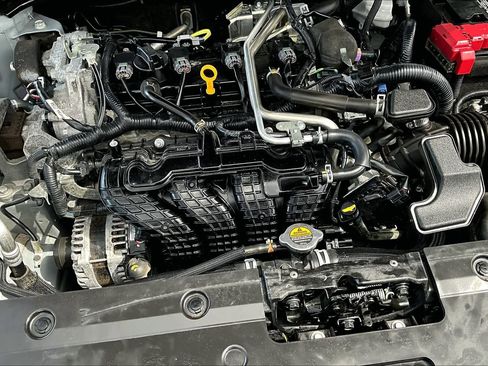 Certified 2024 Nissan Altima 2.5 SR FWD image 32