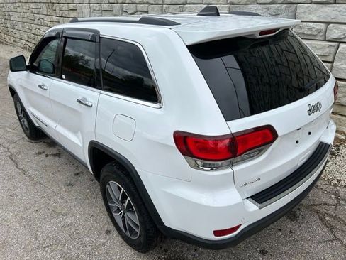 Certified 2022 Jeep Grand Cherokee Limited w/ Tech Group AWD/4WD image 4