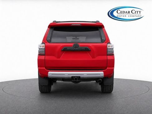 Used 2020 Toyota 4Runner TRD Off-Road Premium w/ Moonroof Package AWD/4WD image 7