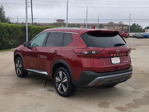 Certified 2023 Nissan Rogue SL w/ SL Premium Package image 7