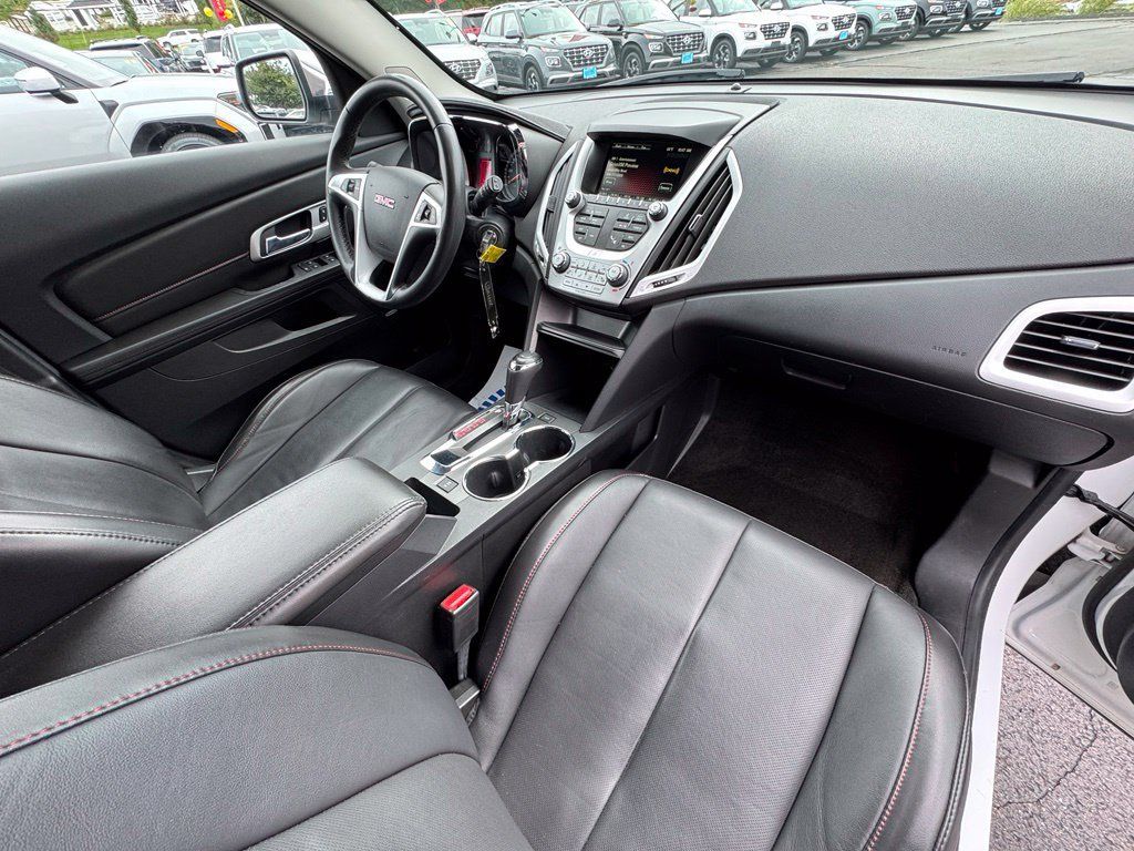 Used 2017 GMC Terrain SLT w/ Driver Alert Package I FWD image 27