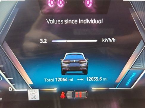 Used 2024 BMW iX xDrive50 w/ Premium Package image 39