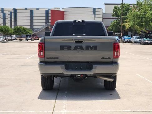 Used 2025 RAM 2500 Laramie AWD/4WD image 6