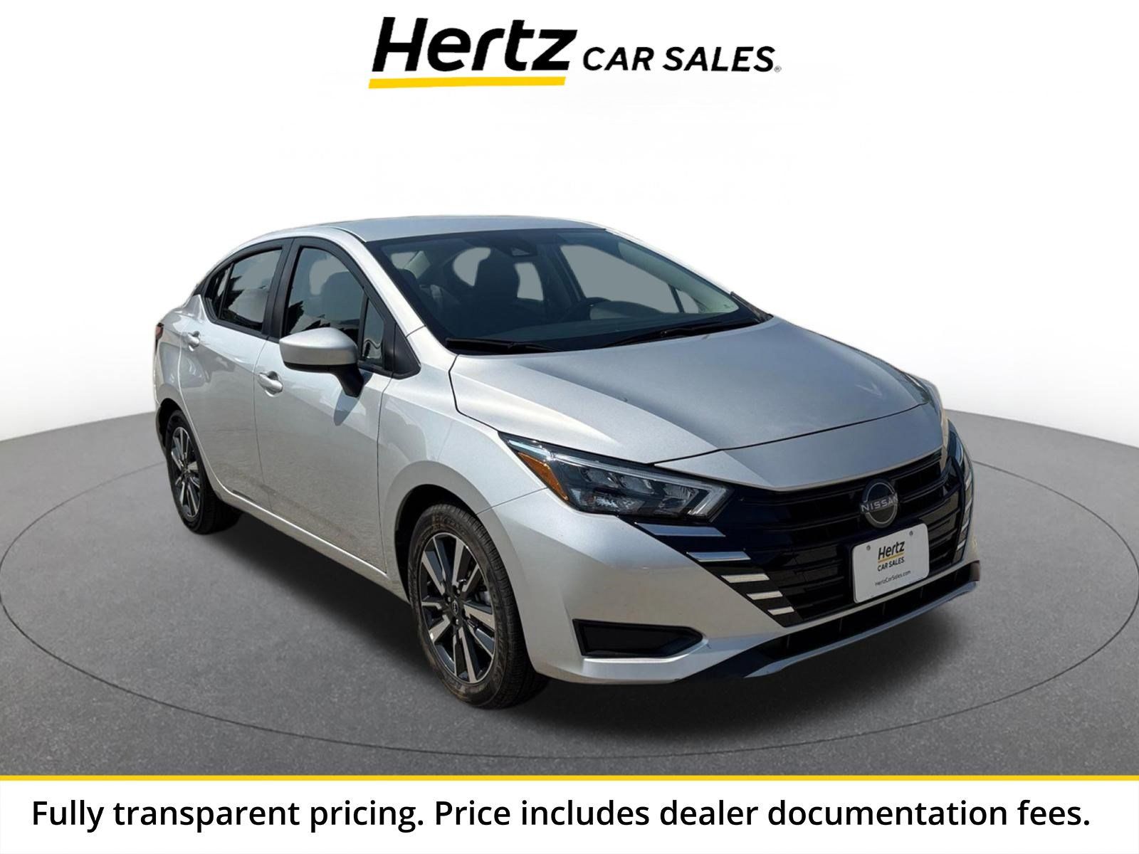 Used 2025 Nissan Versa SV FWD image 1