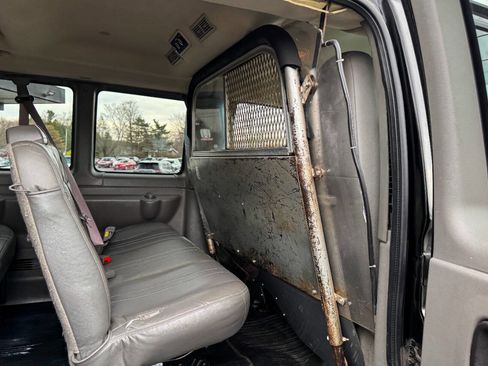 Used 2014 Chevrolet Express 2500 LS image 14