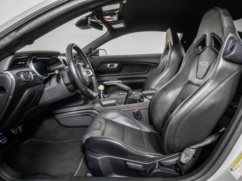Used 2022 Ford Mustang Mach 1 w/ Mach 1 Handling Package RWD image 9
