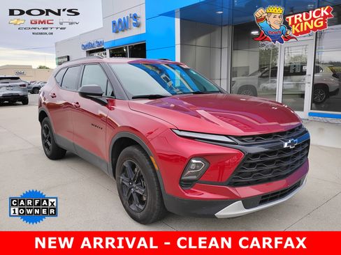 Used 2024 Chevrolet Blazer LT w/ Convenience Package FWD image 1