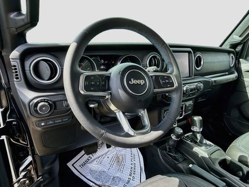 Used 2023 Jeep Wrangler Unlimited Rubicon 4xe AWD/4WD image 12