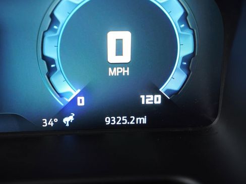 Certified 2025 Ford Bronco Outer Banks w/ Sasquatch Package image 35