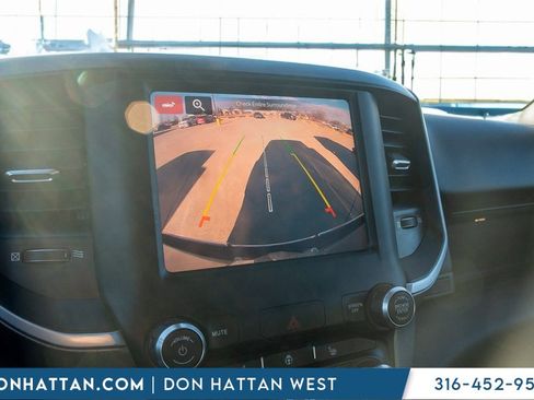 Used 2022 RAM 1500 Big Horn image 8