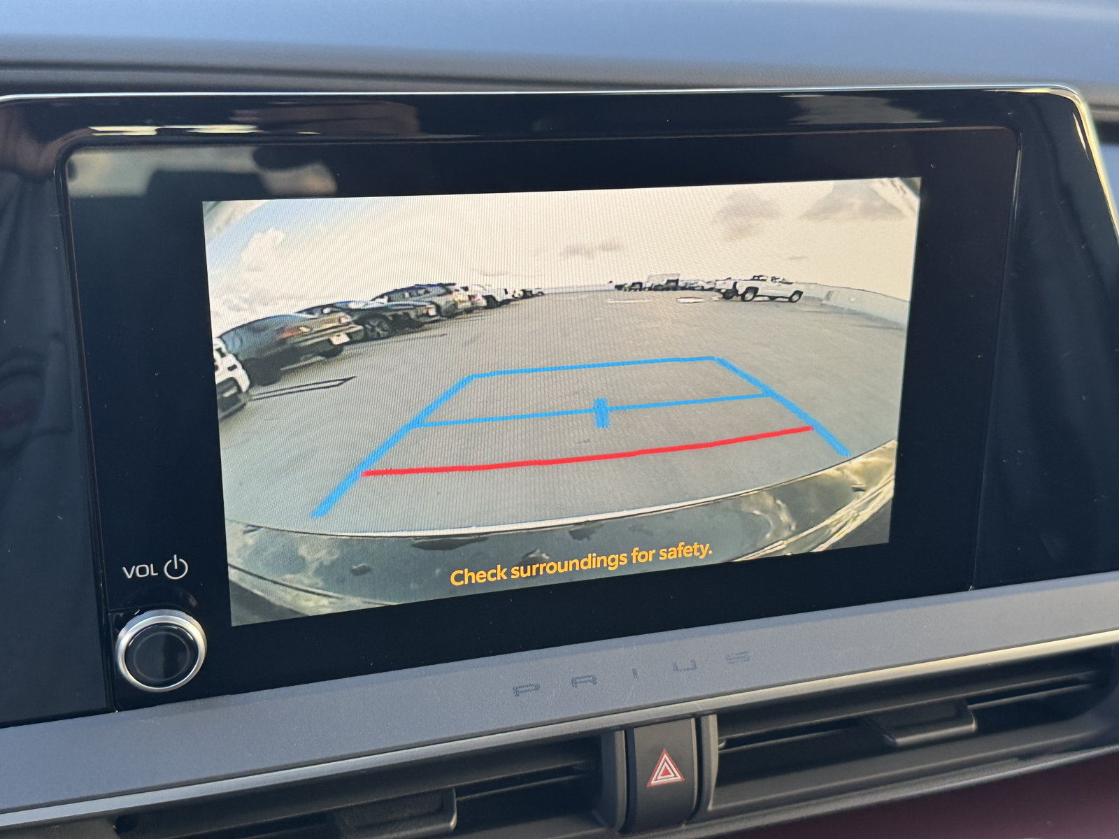 New 2027 Toyota Prius Plug-In Hybrid FWD image 6