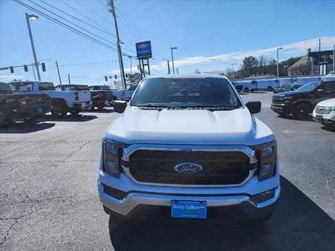 Used 2023 Ford F150 XLT image 2