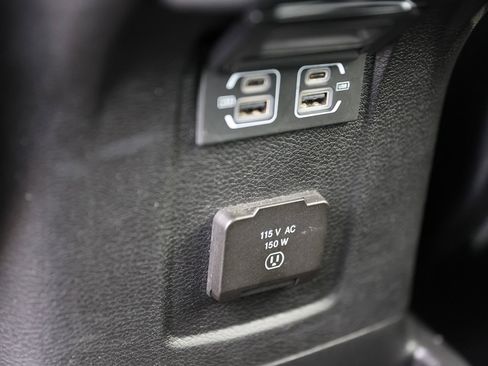 Used 2024 Jeep Wrangler Unlimited Rubicon 4xe AWD/4WD image 25