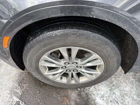 Used 2020 Cadillac XT5 Premium Luxury image 13