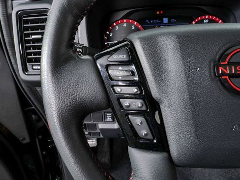 Used 2023 Nissan Frontier Pro-X w/ Pro-X Premium Package RWD image 10