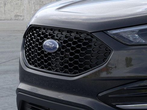 Used 2024 Ford Edge ST-Line image 17