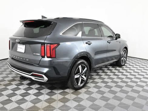 Used 2021 Kia Sorento EX FWD image 6