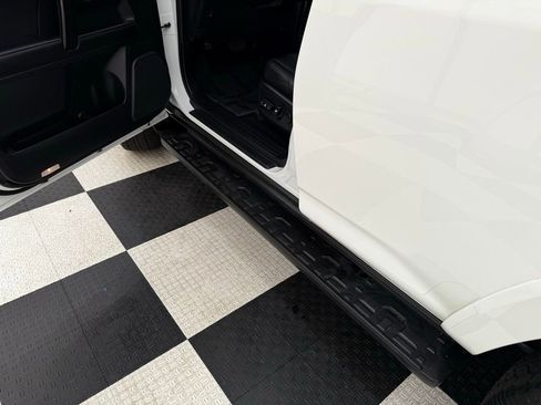 Used 2024 Toyota 4Runner TRD Off-Road Premium image 27