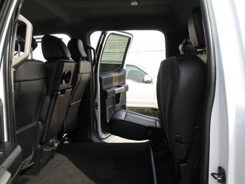 Used 2020 Ford F150 Lariat image 29