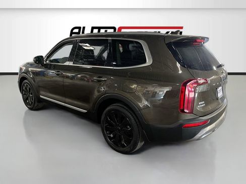 Used 2021 Kia Telluride S AWD/4WD image 5