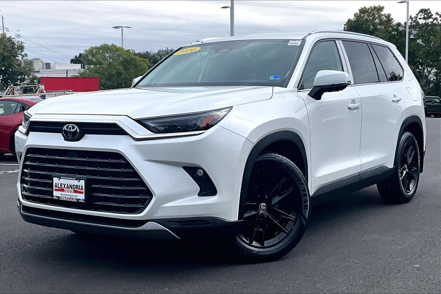 Used 2024 Toyota Grand Highlander AWD image 1