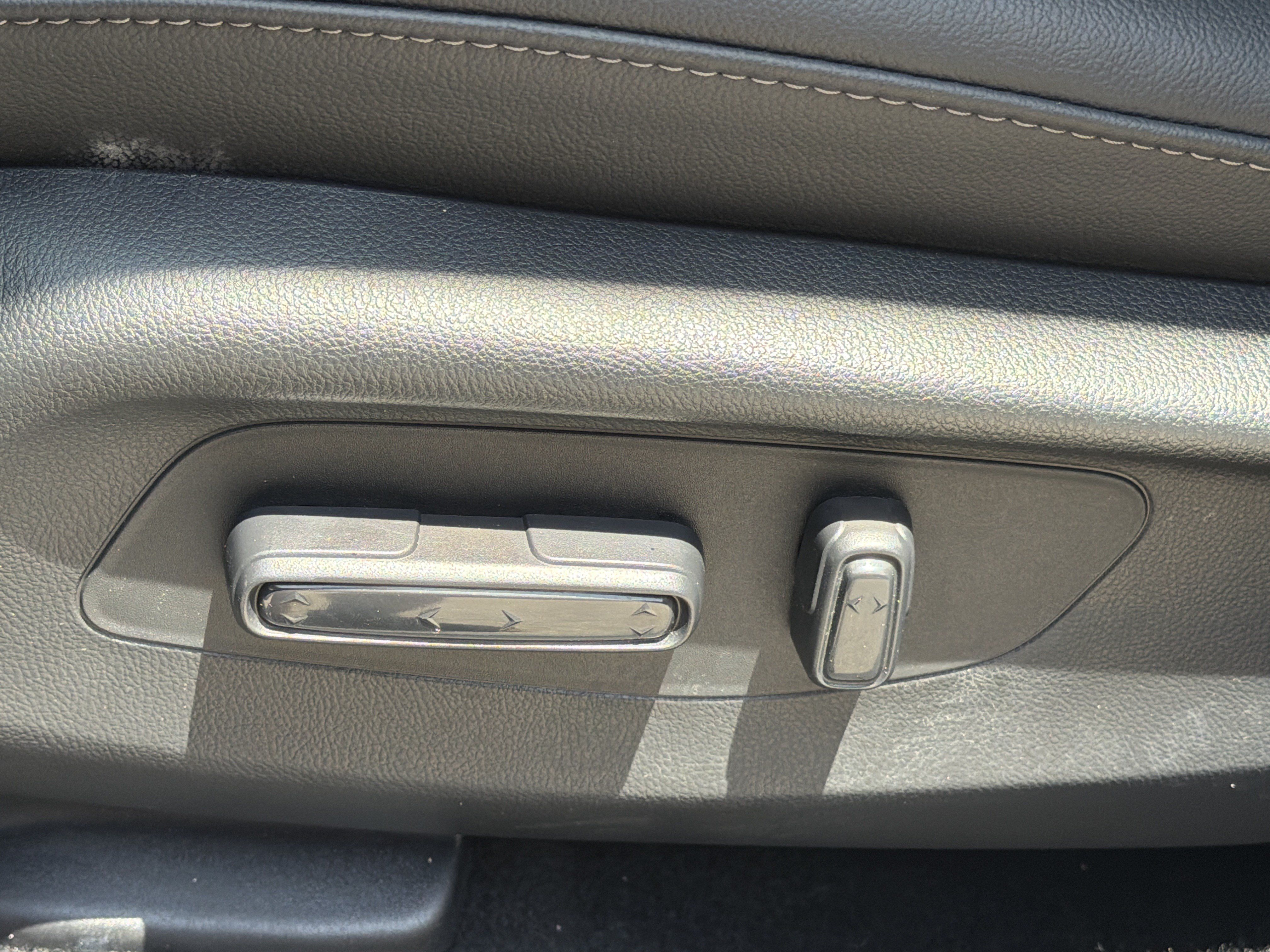 Used 2026 Honda HR-V EX-L image 18