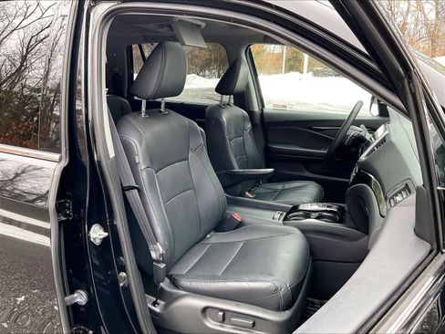Used 2018 Honda Pilot Elite image 11
