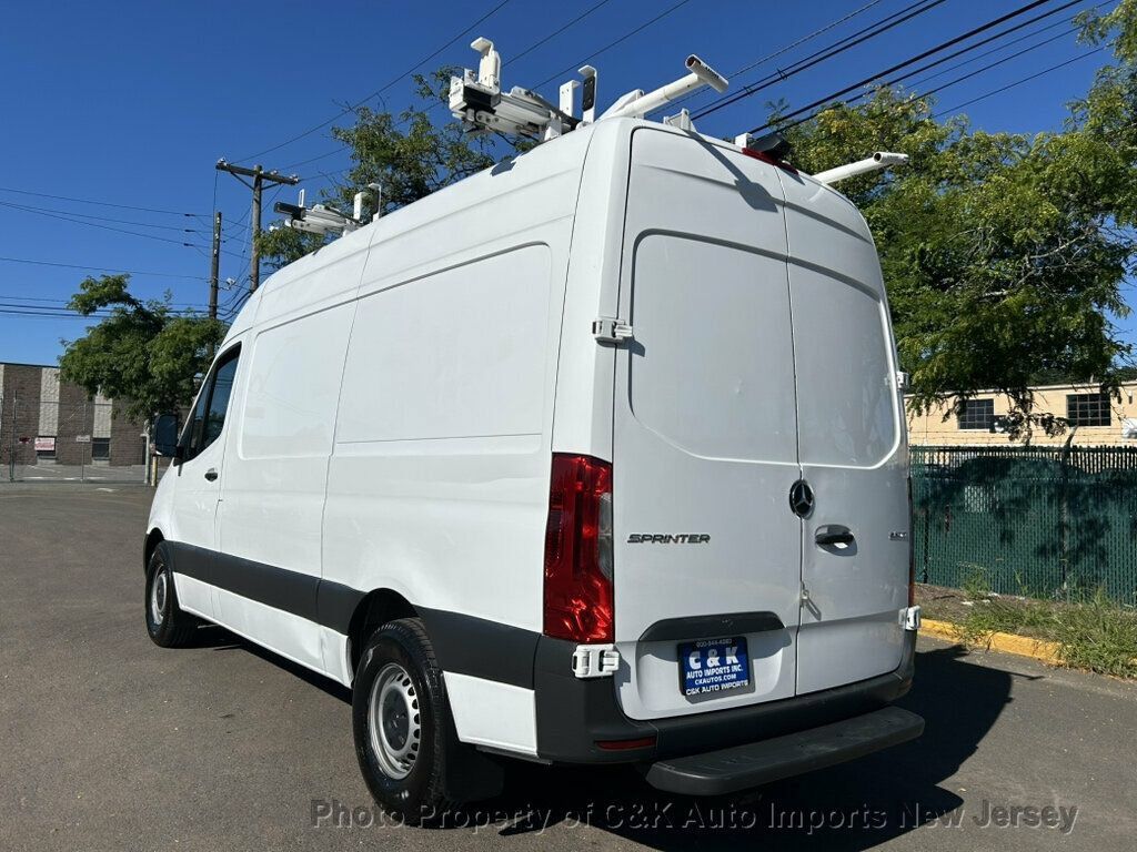 Used 2021 Mercedes-Benz Sprinter 2500 image 13