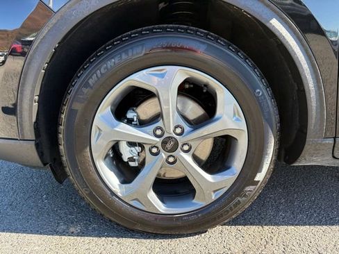 Used 2025 Ford Escape ST-Line image 9