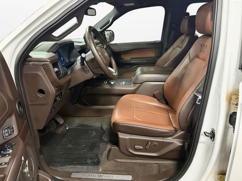 Used 2023 Ford Expedition Max King Ranch image 15