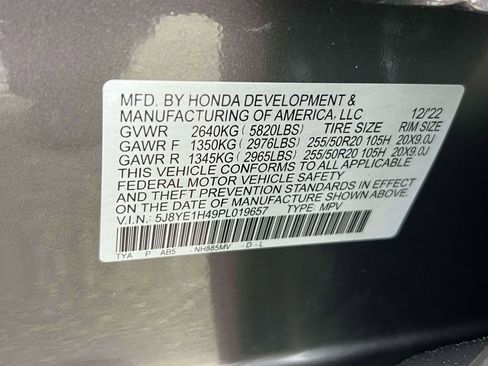 Used 2023 Acura MDX SH-AWD w/ Technology Package image 24