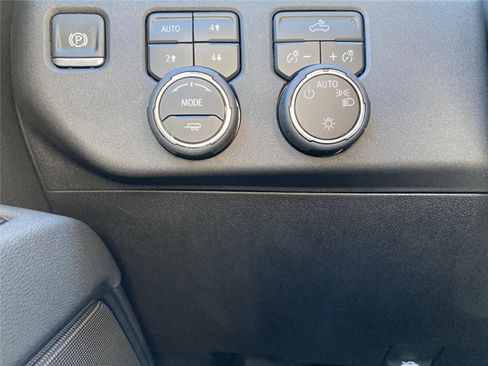 New 2026 Chevrolet Silverado 1500 LT image 20