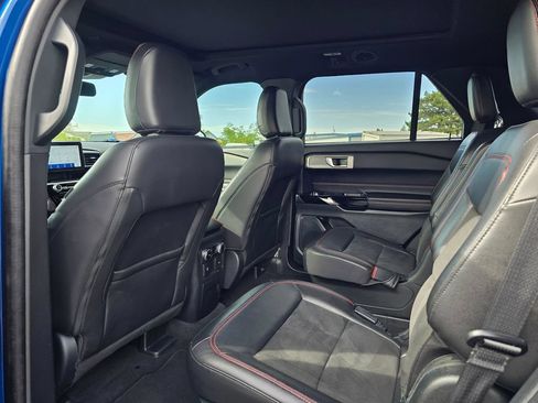Certified 2023 Ford Explorer ST-Line AWD/4WD image 14