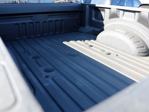 New 2026 Ford F250 Lariat w/ Black Appearance Package image 9