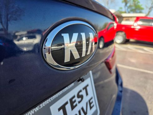 Used 2018 Kia Optima S w/ Pano Sport Package image 8