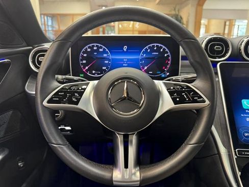 Used 2025 Mercedes-Benz C 300 Sedan image 9