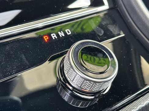 New 2025 Jeep Grand Cherokee L Limited w/ Luxury Tech Group II image 18