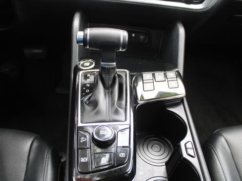 Certified 2024 Kia Sportage SX image 37