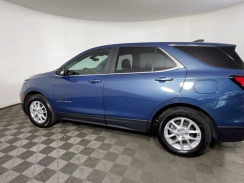 Used 2024 Chevrolet Equinox LT FWD image 9