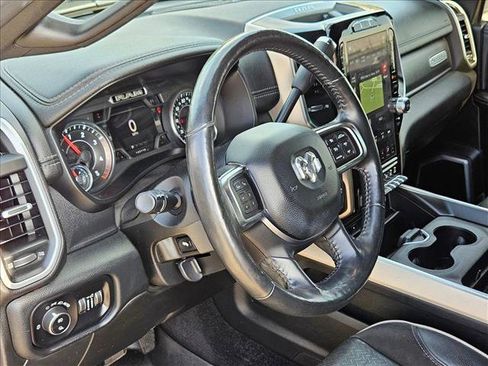 Used 2019 RAM 2500 Laramie w/ Night Edition image 9