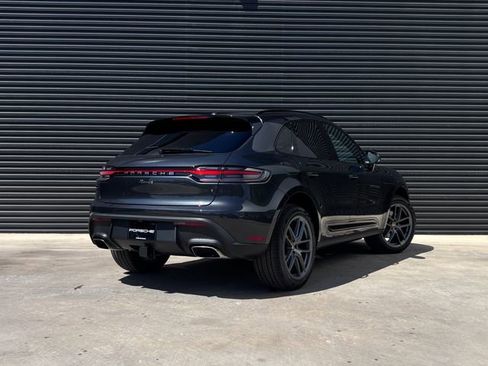New 2026 Porsche Macan image 7