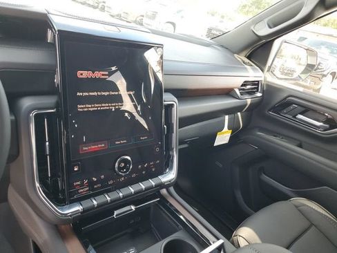 New 2026 GMC Yukon Denali RWD image 26