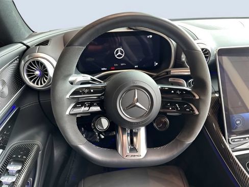 Used 2022 Mercedes-Benz SL 63 AMG 4MATIC image 16